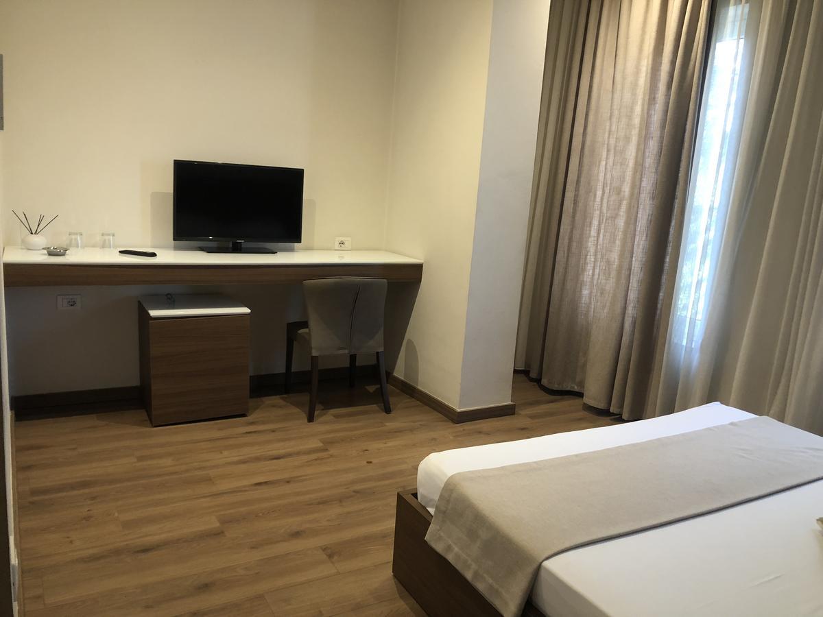 Soleo Hotel 티라나 외부 사진